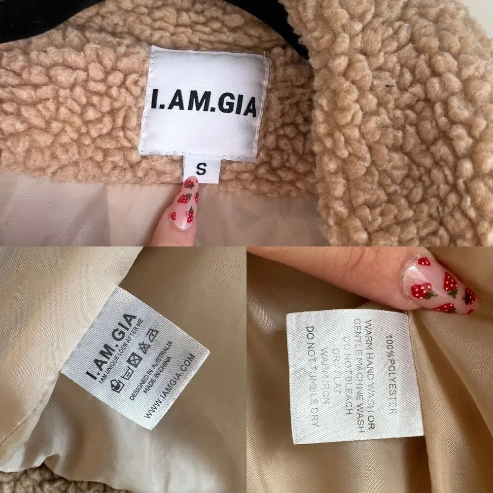 I.AM.GIA I AM GIA Pixie Teddy Coat Caramel
Tan Sherpa Blogger favorite Coat - Picture 14 of 16